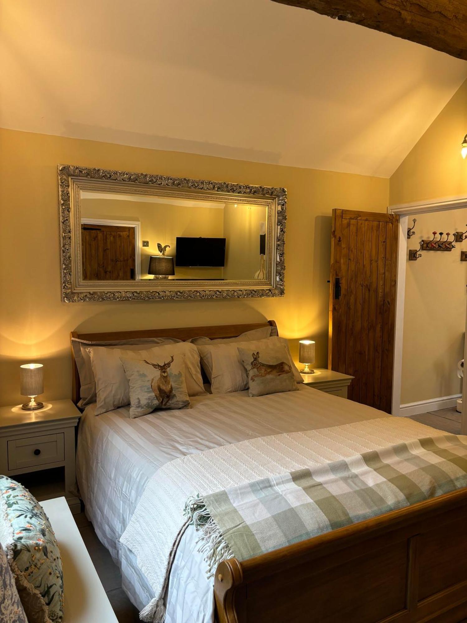 Mulberry House Farm Mulberry Lodge Чипенхэм Экстерьер фото